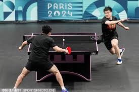 南洋杯世界围棋大师赛决赛：王星昊首局告负