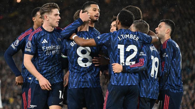 罗宾逊23+12 巴恩斯15+7+5 猛龙30分大胜送篮网5连败